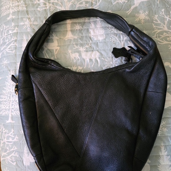 The Sak Black Leather Hobo Bag - Picture 3 of 14